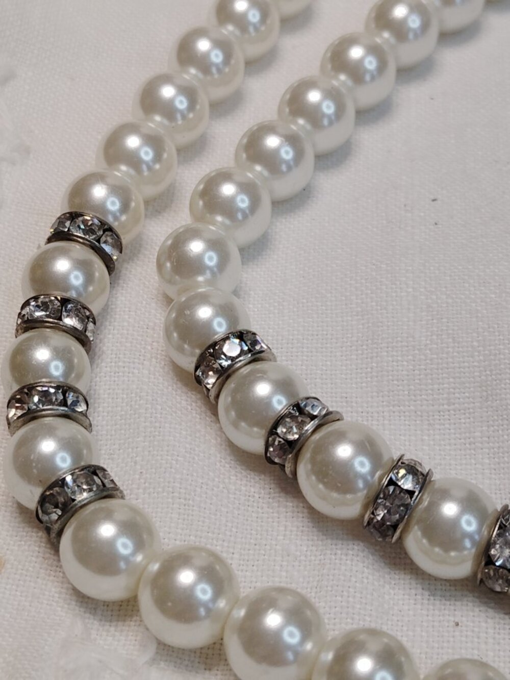 Banana Republic Glass Pearl & Rhinestone Necklace • 32" Silver Tone